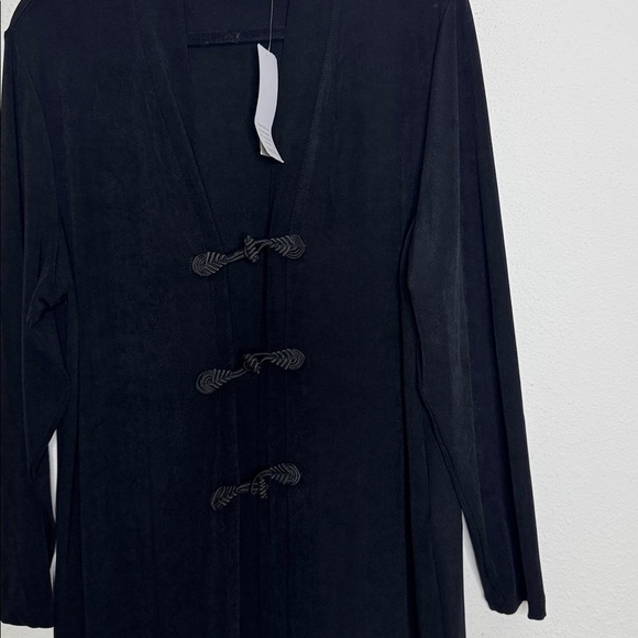 Chicos new black Jacket 3 US XL Travel Toggle Button Stretch Relaxed Comfort - Picture 3 of 8